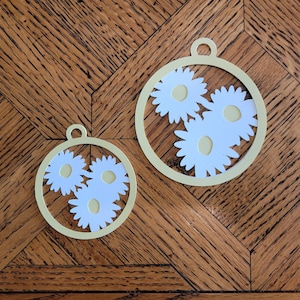 Danese Marguerite Daisy Ornament SVG, File digitale con decorazione a tre strati facile da tagliare