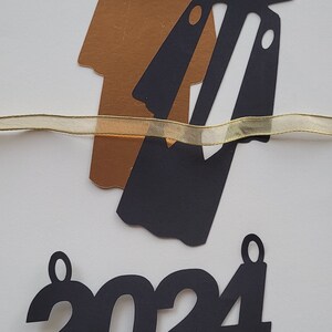 Graduation Robe 2024 Banner SVG, DIY Cut Digital Files for Cricut ...