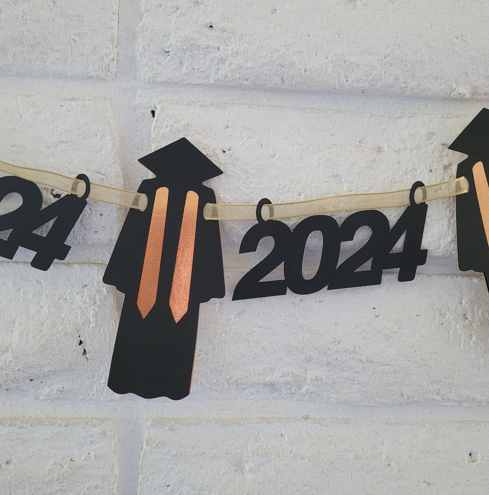 Graduation Robe 2024 Banner SVG, DIY Cut Digital Files for Cricut ...