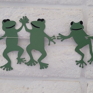 Classic Frog Artistic Trio Wall Mount Hooks Toad Friends on Bamboo