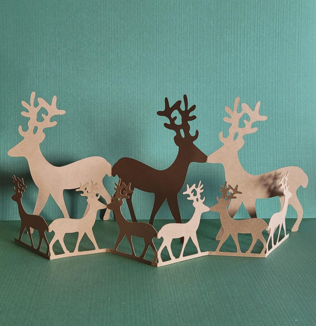 Cardboard Chain Vector Christmas Reindeer Paper Chain SVG, DIY Digital Cricut Cut File - Etsy