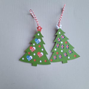 Bandiera islandese e decorazioni per l'albero di Natale a forma di cuore SVG, file di taglio digitale a strati