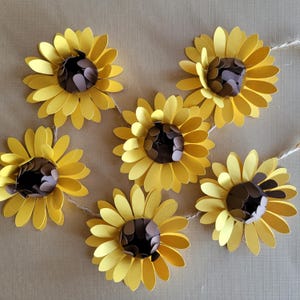 3D Sunflower Garland SVG, Digital Layered Cut File for Cutting Machine
