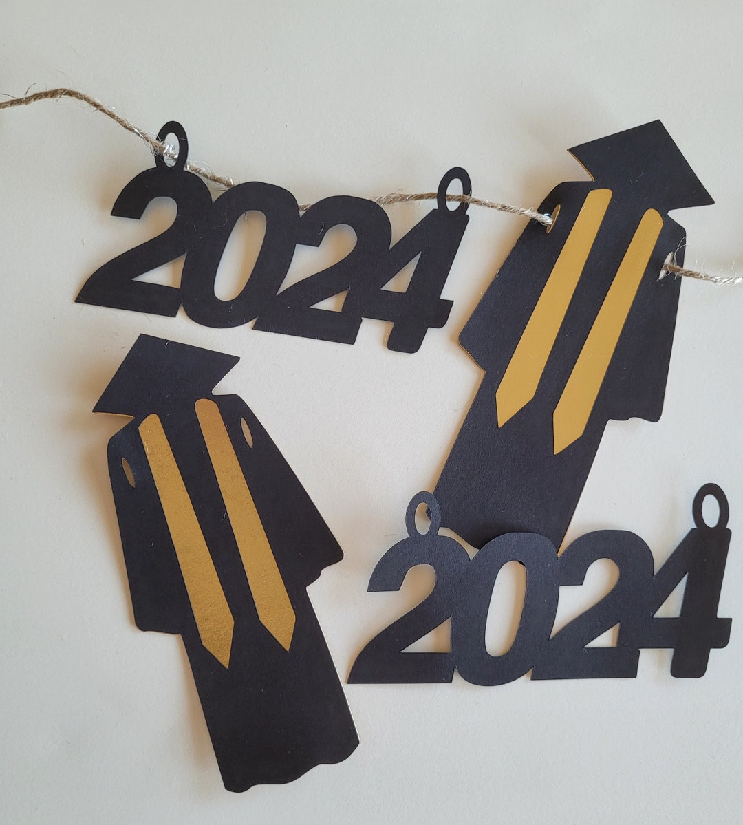 Graduation Robe 2024 Banner SVG, DIY Cut Digital Files for Cricut ...