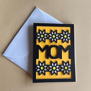 Carte A6 pour la fête des mères, version 2 et enveloppe SVG, fichier de découpe numérique pour espace de conception Cricut