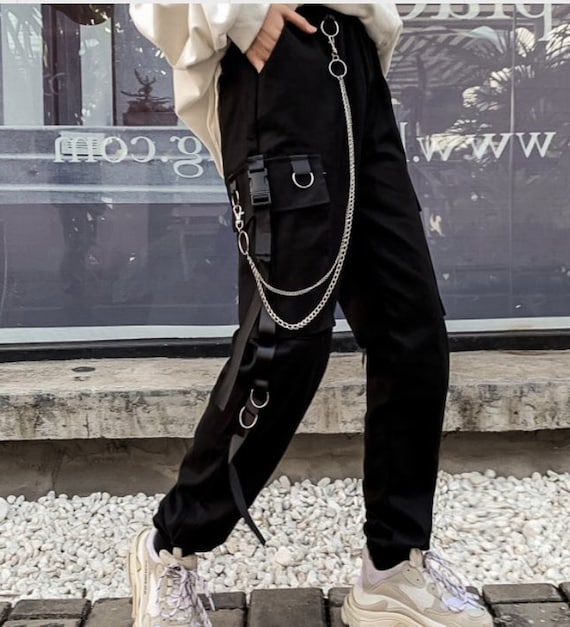 Cargo pants shop with chain