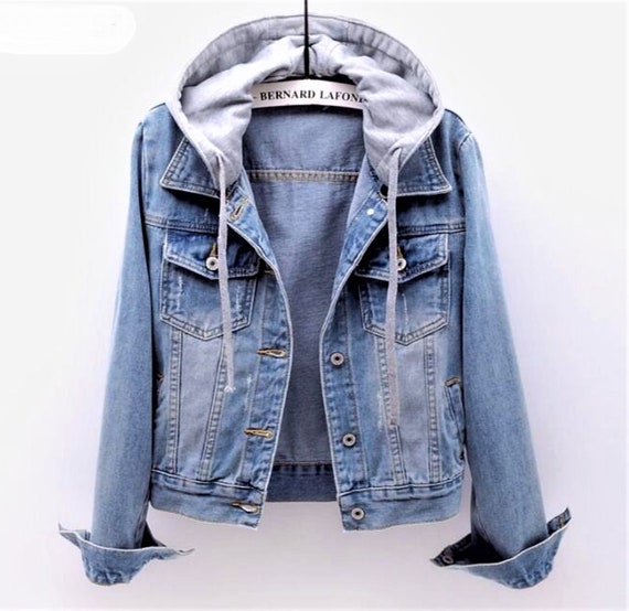 Veste en jean avec capuche amovible et dos fantaisie pour fille