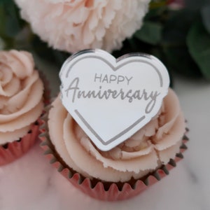Happy Jubiläum Herz - Spiegel mit Gravur, Cupcake Topper - Tortenaufleger, Partydekoration Plexiglas / Acryl - Spiegel