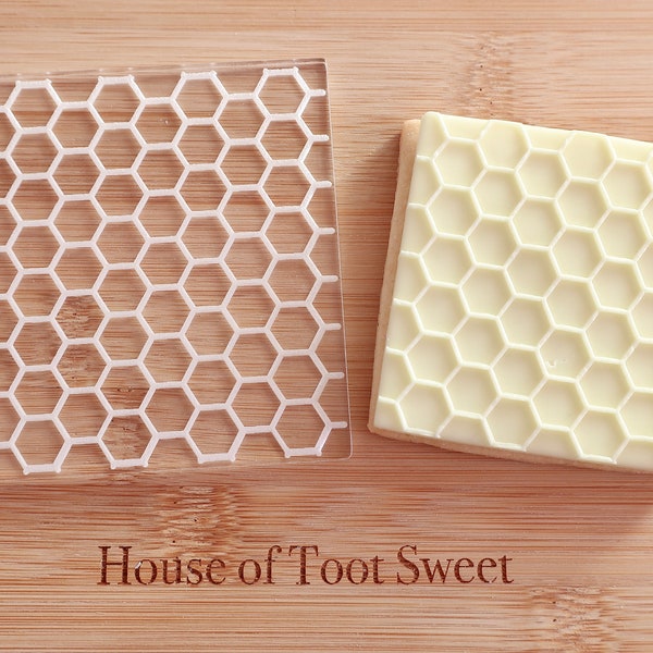 Honeycomb - Texture tile Fondant Debosser/ Embosser Stamp for cookies, cupcakes and Cake Decorating/ Beehive/ Honey/ Bear