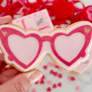 Heart Glasses Cookie Embosser & Cookie Cutter: Bridal Shower Valentines Love