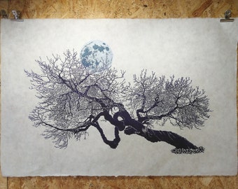 Lesnes Abbey Mulberry Tree: Stunning hand carved and burnished lino print.