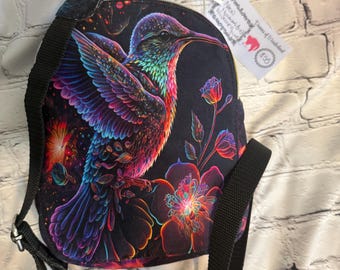 Stunning Hummingbird wilderness Mav pack sling bag in large