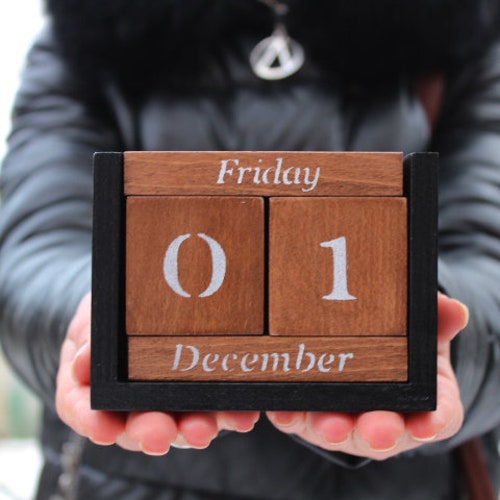 Perpetual Wooden Block Calendar Desk Calendar for the Office Etsy