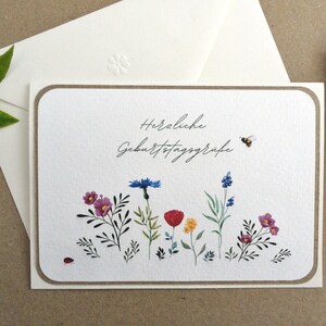 Handgemachte Geburtstagskarte, Klappkarte mit Kuvert, Blumenwiese in Aquarell, besondere Qualitätskarte mit Kuvert in edlem Design