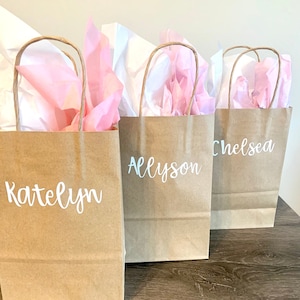 Custom Name Gift Bags, Gift Bags for Wedding, Bridal Party Gift Bags, Personalized Gift Bags, Small Customized Gift Bags With Names