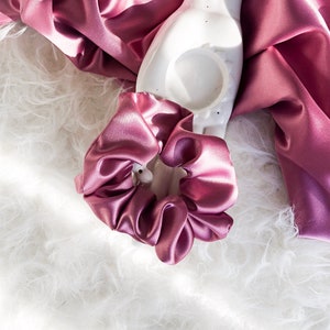Mauve Pink Silk Scrunchie | Luxury Women's Gift Idea | Aesthetic Handmade Women's Hair Accessory | Minimalist Silk Scrunchy | Hair Elastic