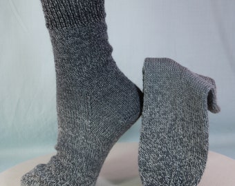 Wollen sokken voor volwassenen, handgebreid 'Grey Marle'