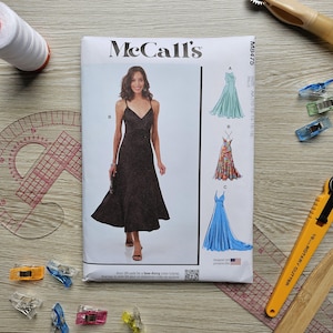 McCall’s M8475 Evening Gown Pattern – Elegant Floor-Length Dress with Princess Seams