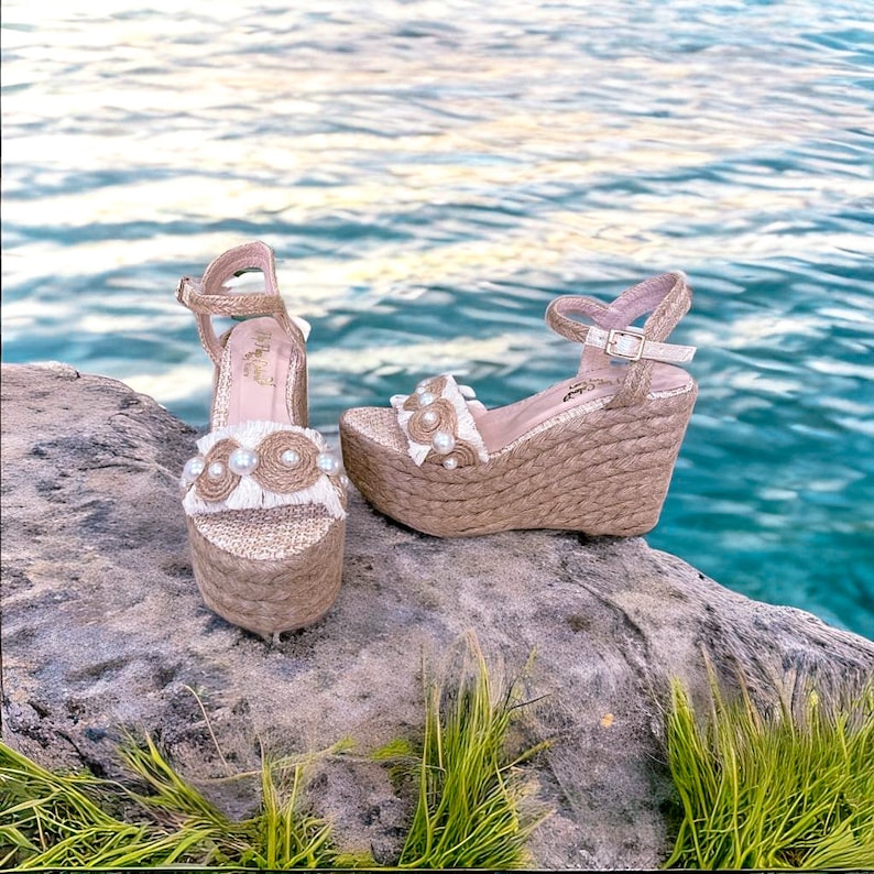 Wedding sandals, Natural jute wedge sandals, bohemian high shoes with white pearls, comfortable and elegant shoes, high sandals for party image 2