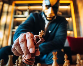 Begin hier met het bestellen van je gepersonaliseerde masker. Laat je telefoonnummer en e-mailadres achter, zodat ik informatie over je model kan uitwisselen.