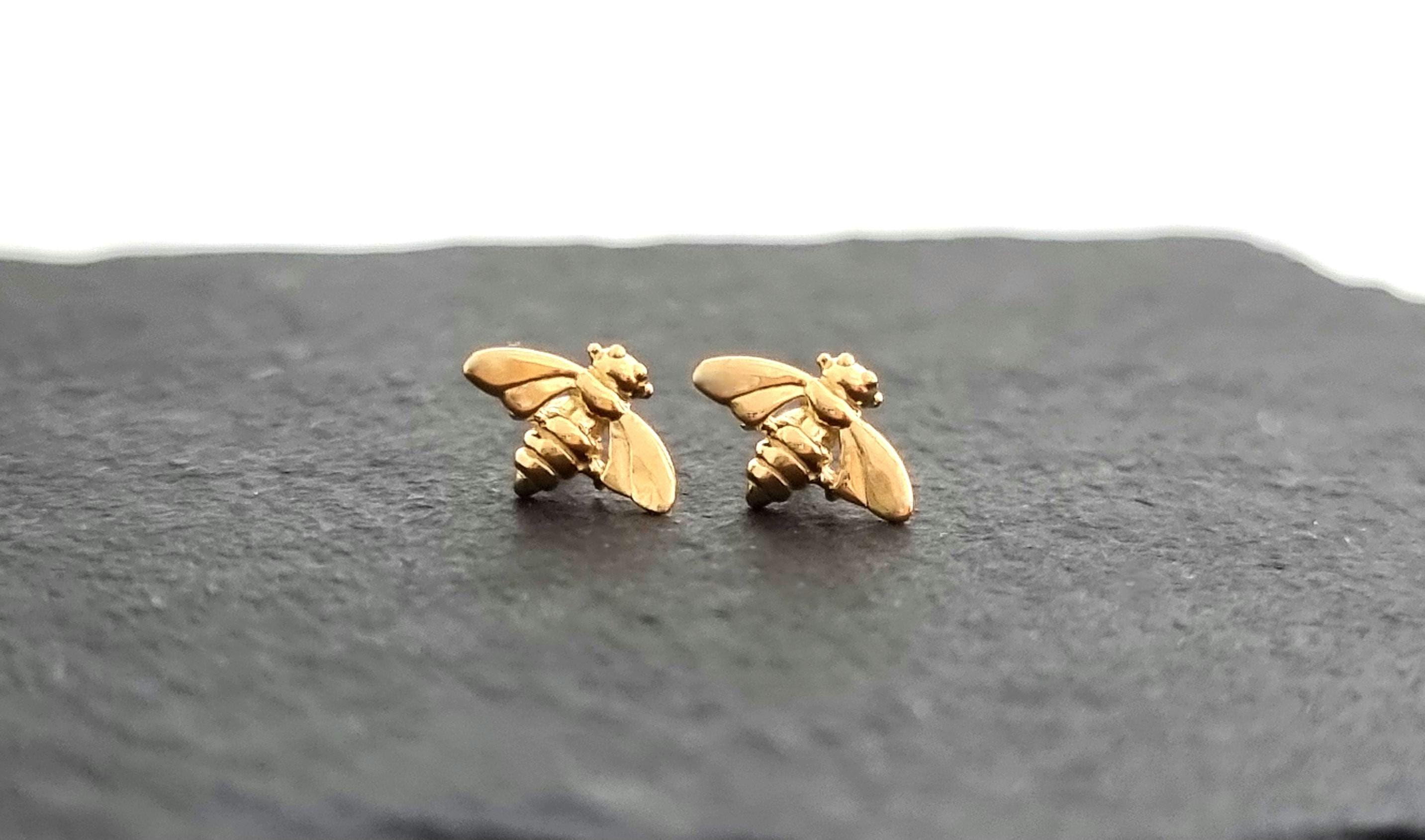 Carissima Orecchini a Bottone Tondo con Diamante Bicolore in Oro Giallo