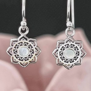 Ohrringe Silber mit Perlmutt Muschel, Blumen Ohrringe, Ohrhänger Silber 925, Mother of Pearl