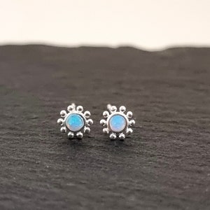 Mini Ohrstecker Silber 925, Opal Ohrringe Sterling Silber