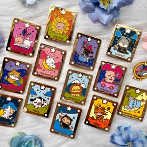 Pin do esmalte do cartão de Tarot de <br> Crie Seu Próprio Produto! Chibi Coelhinho Fofo Urso Lua Estrela Eremita Morte Diabo Tolo