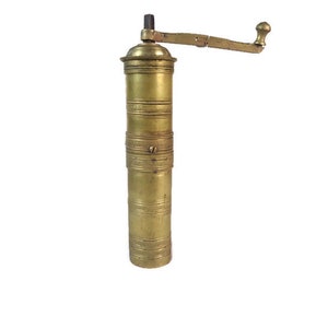 Vintage Oriental Brass Coffee Grinder, 19 Century Coffee Grinder, Vintage House Decor, Peper Grinder