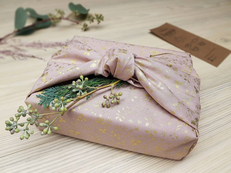 Furoshiki Cotton gold gift packaging made of fabric Made in Germany Altrosé gold Blätter