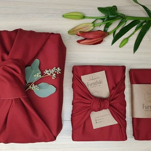 Furoshiki Baumwolle Rot Gold Geschenkverpackung aus Stoff Made in Deutschland Bild 2