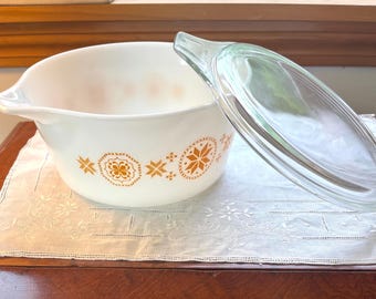 Pyrex Orange Town and Country Casserole Bowl, Storage Dish with Lid I Town and Country Casserole I #474-b I Holds 1 1/2qt