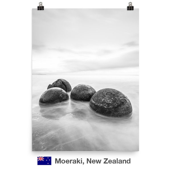 Moeraki Boulders 4 - New Zealand - Minimalistic artwork poster for modern office or living room - fits IKEA RIBBA