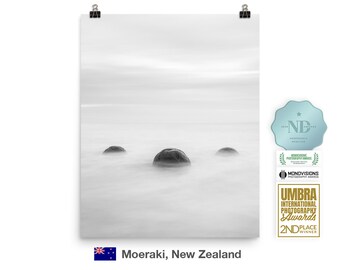 Moeraki Boulders 3 - New Zealand - Minimalistic artwork poster for modern office or living room - fits IKEA RIBBA