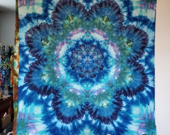 58x58inch starflower tapestry w hanging loops