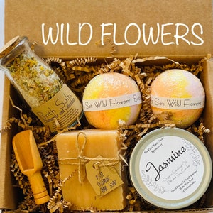 Spa Gift Set, Wild Flowers Spa Set, Birthday Gift, Gift for Her, Summer Spa Set