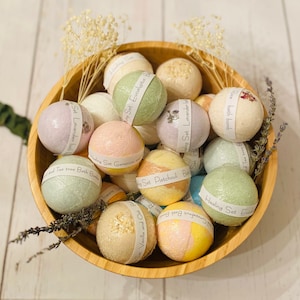 Natural Bath bombs, Gift for her, Party Favors, Wedding Favors, Relaxing Bath Bombs