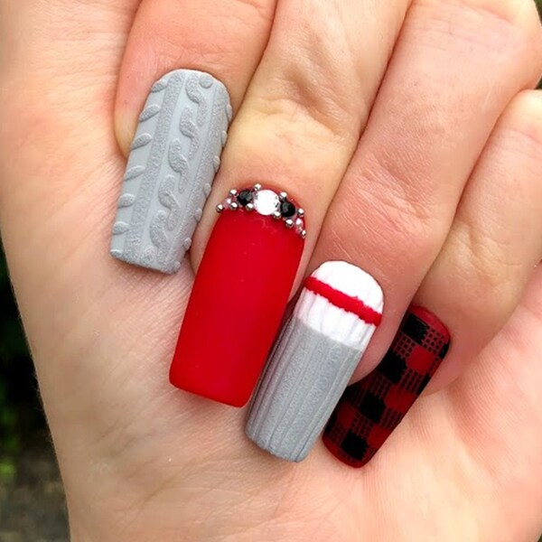 Warm & Wooly | Gel Luxury Press On Nails | Sweater Winter Autumn Fall Christmas Holiday Matte Plaid Sock Bling Press Ons