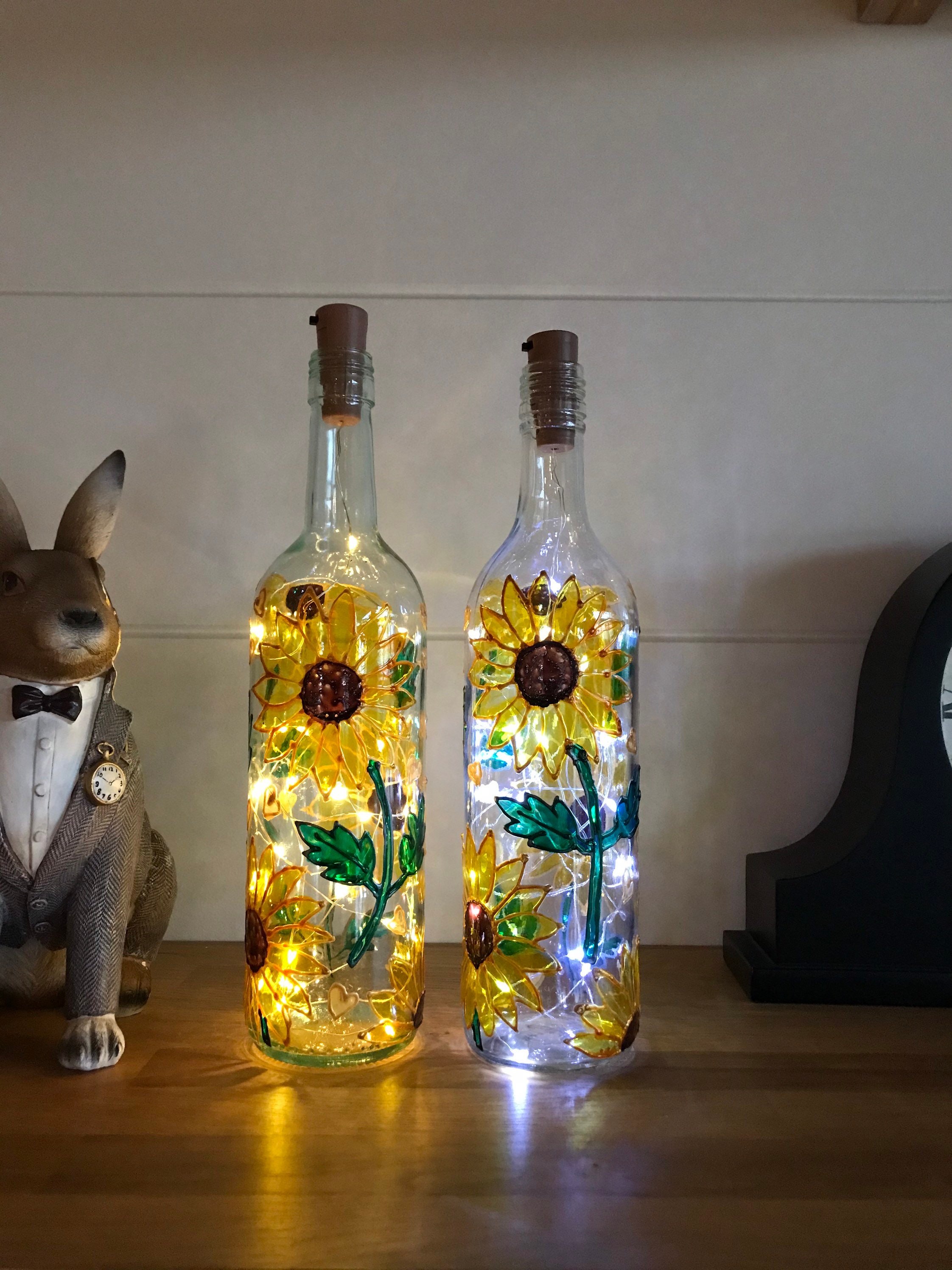Botella pintada a mano,girasoles y corazones,botella pintada con luces led  de corcho,girasol,regalo perfecto -  México