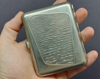 metal cigarette case 