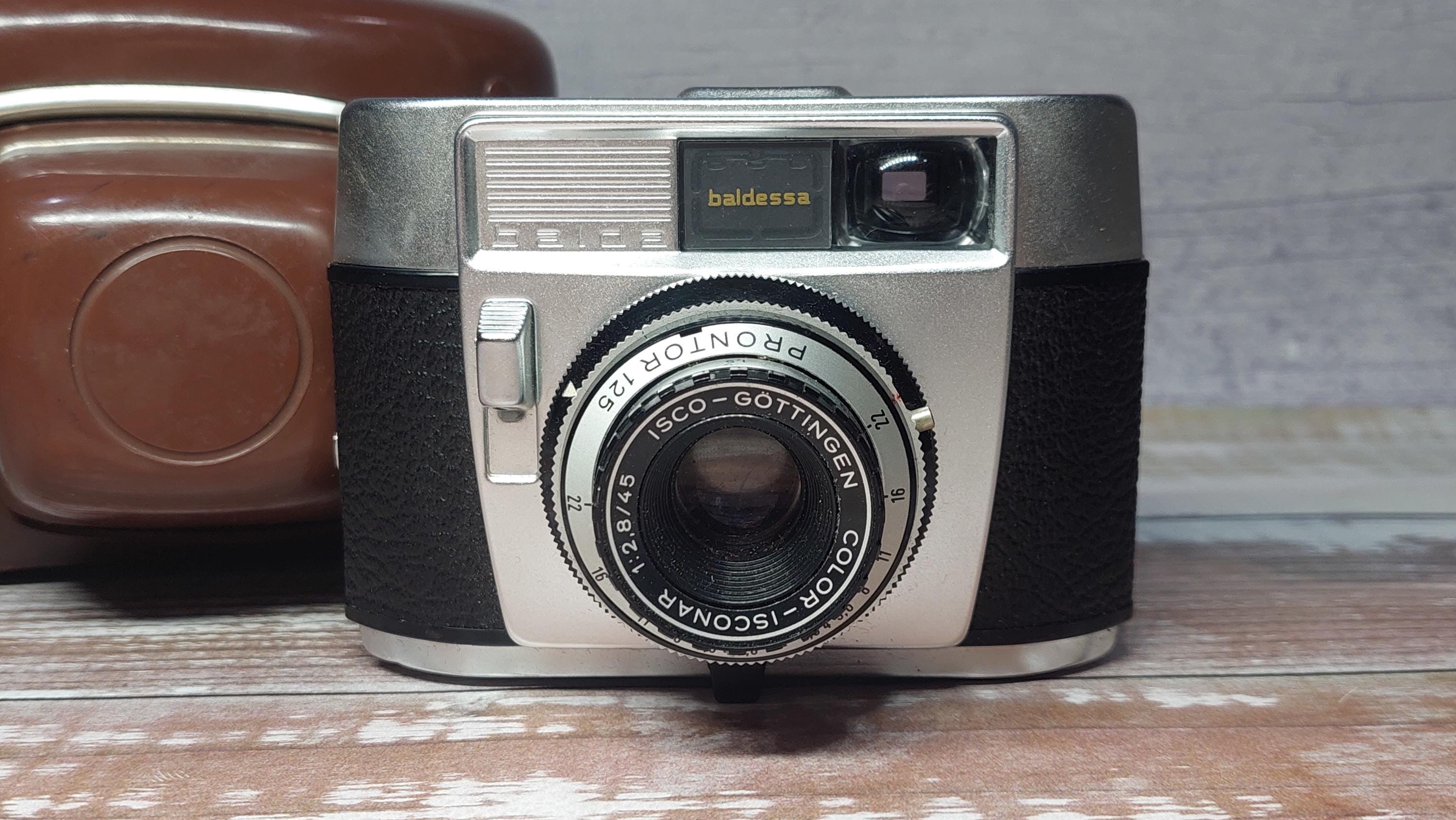 バルダ バルデッサ 35mmフィルムカメラ（ファインダーとケース付き