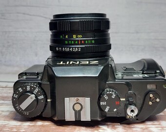 Zenit 122 35mm Film SLR Camera With Manual Control and Helios 44 M