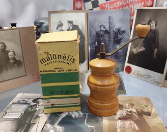 Handmade Pepper Mill, Spice Mill, Spice Mill, Salt and Pepper Mill, Nutmeg Mill, Pepper Mill.