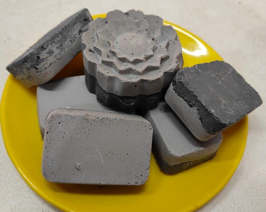 Edible Grey Smoke candy