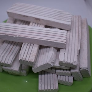 Edible White Grooved slate pencils