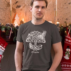 Viking T-Shirt Yggdrasil - Unisex / Huginn & Muninn / Norse Mythology / Pagan Shirt / Viking Gift Present / Viking Clothing / Odin Freya