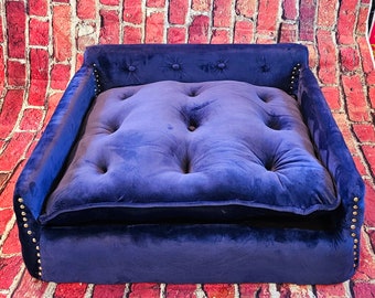 Luxury Pet Couch, dog couch, cat couch, pet furniture, blue, red, black, pink, white, pet couch, dog bed, cat bed, pet bed, dog bed