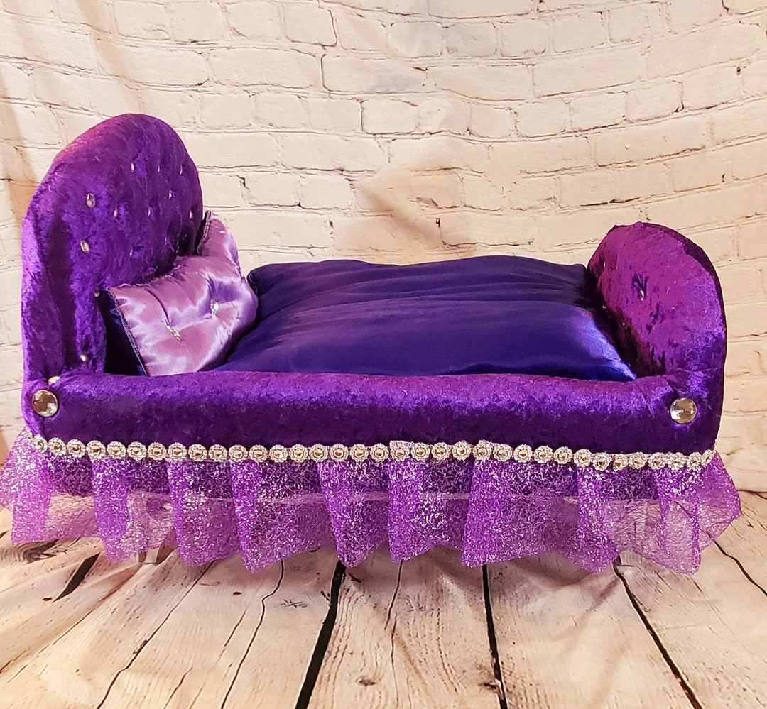 Custom Pet Puppy Puppy Bed, Pet Headboard Bed
