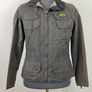 Chaqueta de motociclista encerada negra pequeña Barbour para mujer, talla 10 (Reino Unido)