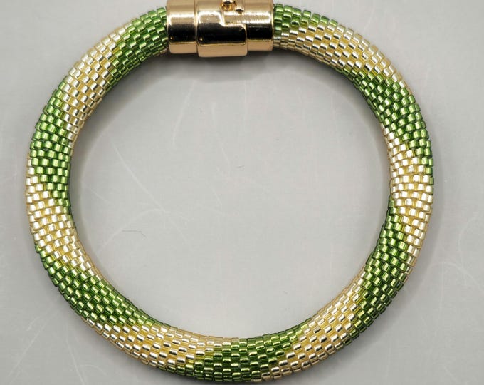 Crocheted Beaded Bracelet: Road to Oz